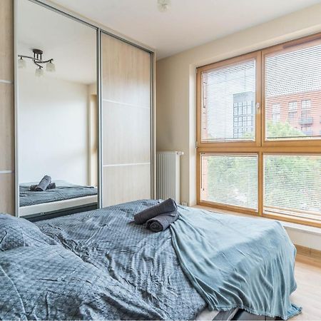 Core Room - Charming Place, 5 Minutes To Gdansk Old Town Ngoại thất bức ảnh