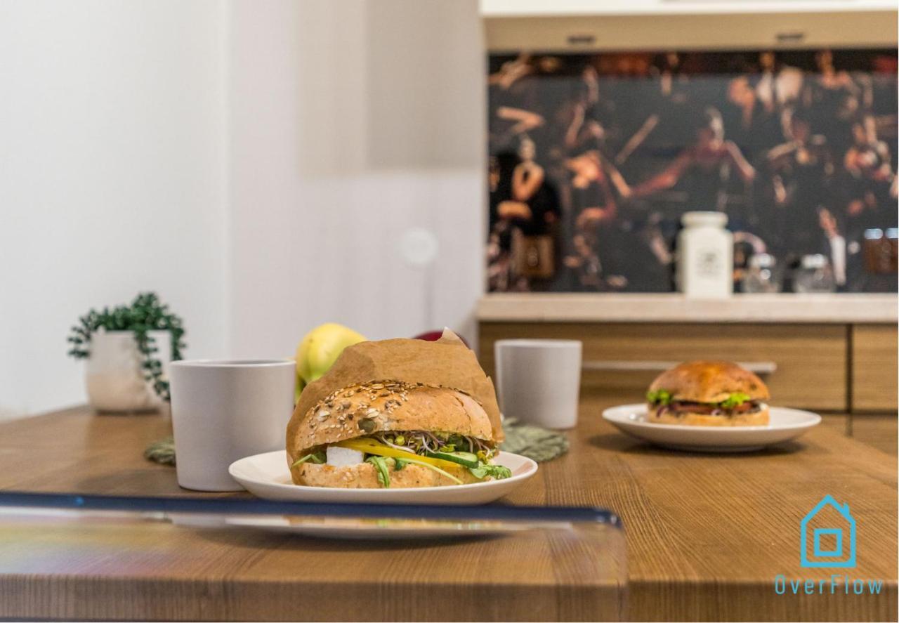 Core Room - Charming Place, 5 Minutes To Gdansk Old Town Ngoại thất bức ảnh